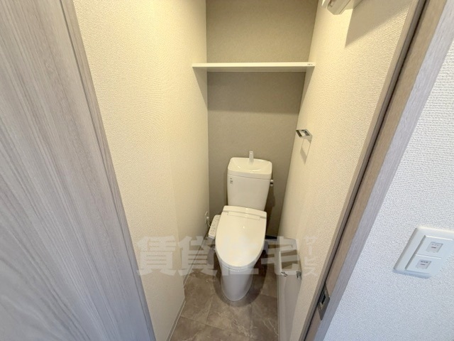 ファーストフィオーレ川西プリモのトイレ写真