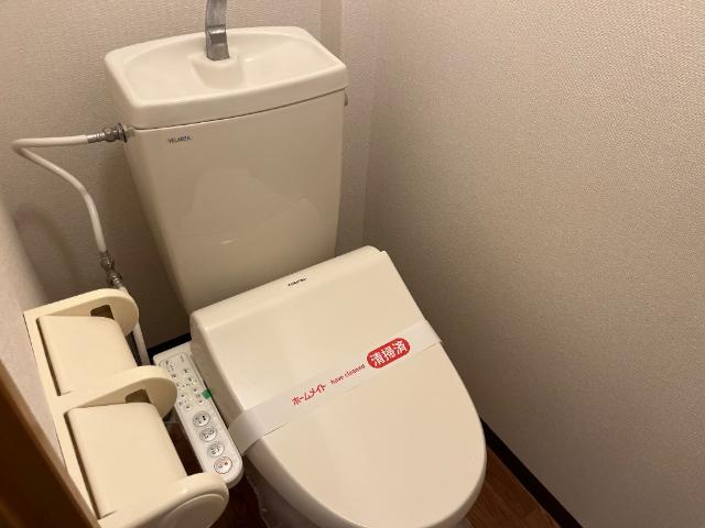 トイレ　トイレ