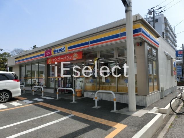 コンビニ　ミニストップ千葉真砂店（コンビニ）まで940m