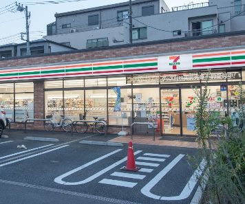 コンビニ　セブンイレブン墨田堤通１丁目店（コンビニ）まで319m