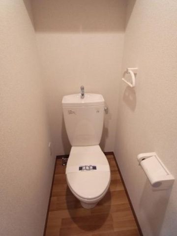 トイレ　（別タイプ参考写真）シンシティ東十条　北区東十条5