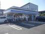 コンビニ　ローソン 弘前撫牛子店（コンビニ）まで518m