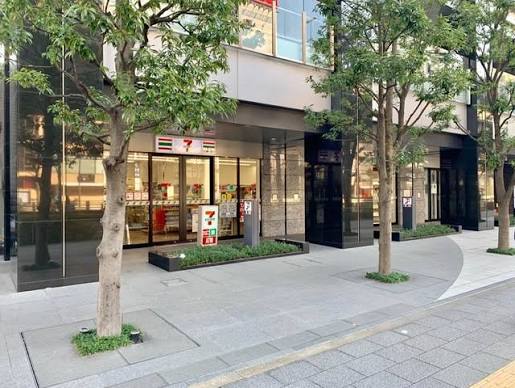 コンビニ　セブンイレブン台東4丁目店（コンビニ）まで56m