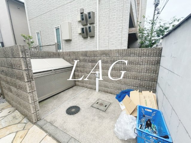 その他共有部分　敷地内ゴミ置き場です。
