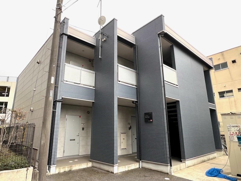 建物外観　谷塚駅徒歩２分（１６０ｍ）
