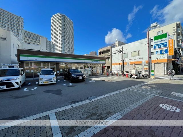 コンビニ　ファミリーマート（コンビニ）まで219m