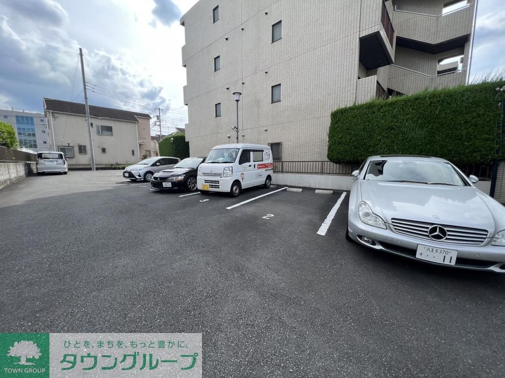 駐車場　★お部屋探しはタウンハウジング高幡不動店まで★