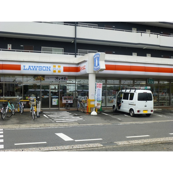 コンビニ　ローソン近鉄江戸橋駅前店（コンビニ）まで770m