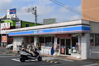 コンビニ　ローソン 川崎登戸店（コンビニ）まで376m