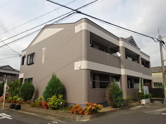 建物外観　外観写真（昼）