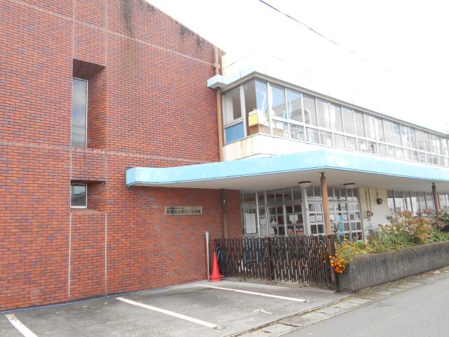 幼稚園・保育園　高松保育園（幼稚園・保育園）まで130m