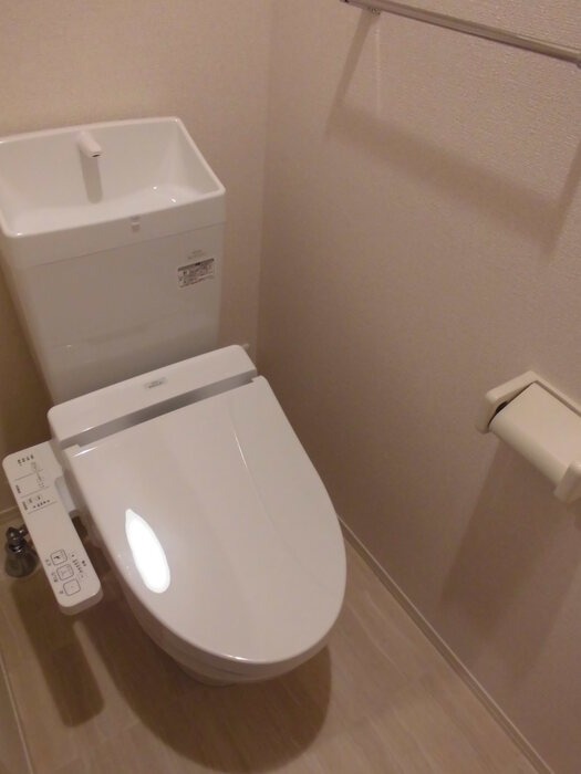 トイレ　図面と現状に相違がある場合には現状を優先