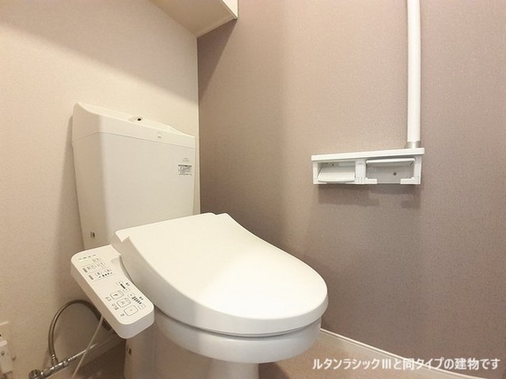 メゾン・セレニテ Cのトイレ写真