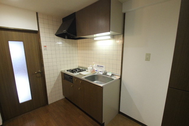 キッチン　３０３号室の写真