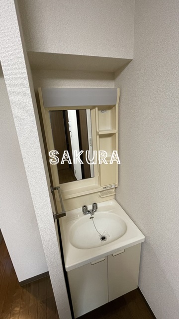 洗面設備　忙しい朝には欠かせない洗面所です♪
