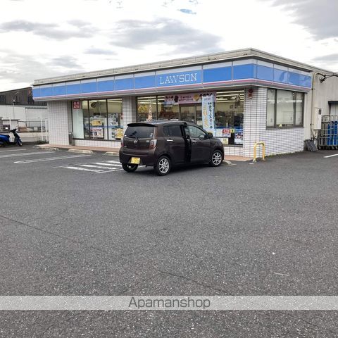 コンビニ　ローソン甲西中央三丁目店（コンビニ）まで648m