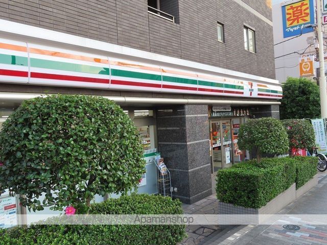 コンビニ　セブン－イレブン下板橋駅前店（コンビニ）まで687m