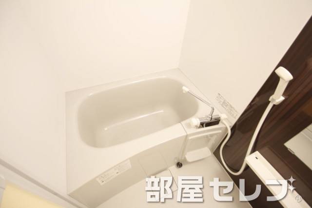 バス・シャワールーム　お風呂もきれいしています。