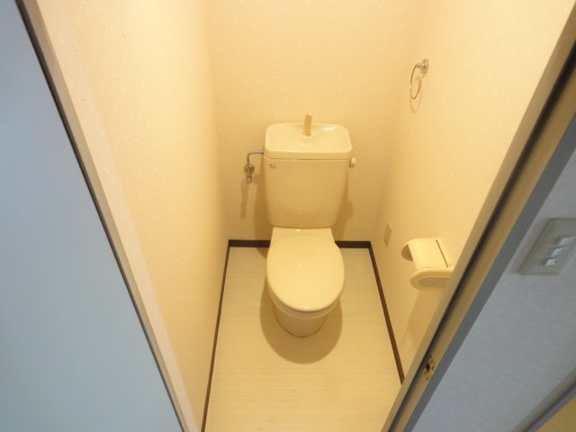 トイレ　同物件別室