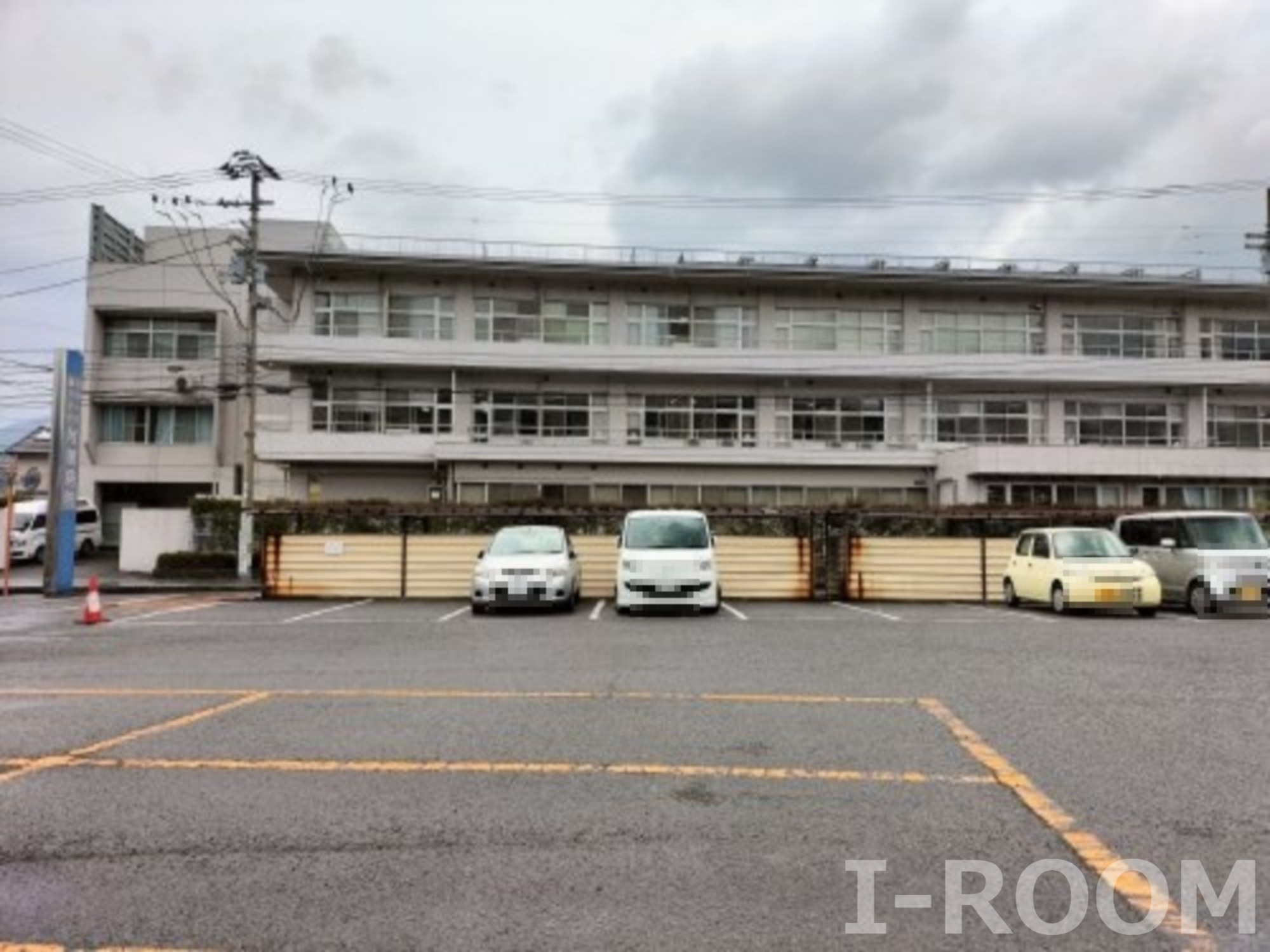 病院　愛媛十全医療学院附属病院（病院）まで1639m