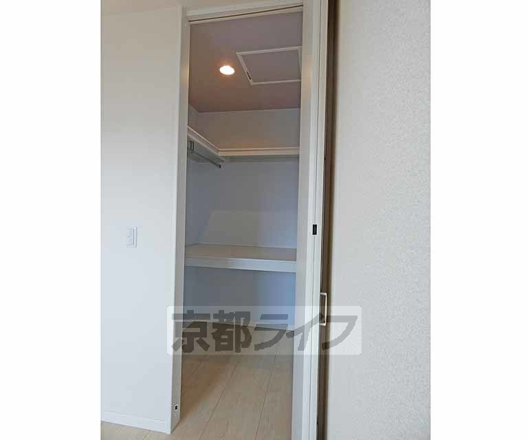 収納　ウォークインクローゼットです。