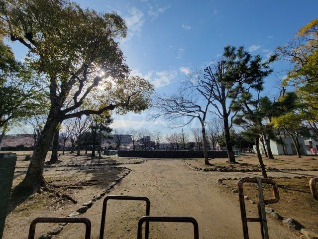 公園　行徳駅前公園（公園）まで598m