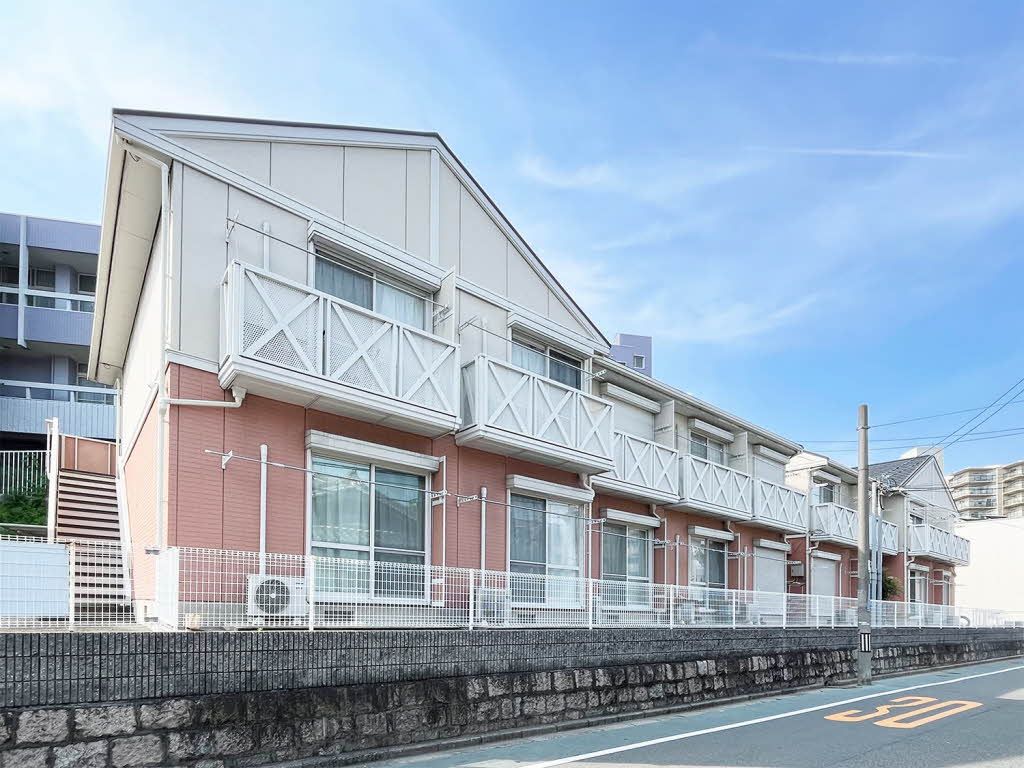 建物外観　積水ハウス施工の賃貸住宅「シャーメゾン」