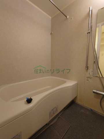 バス・シャワールーム　別部屋参考画像