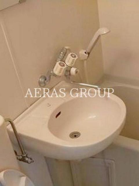 洗面設備　同仕様