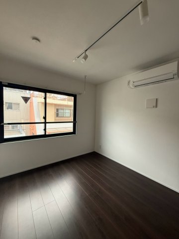 その他部屋・スペース　明るい色調の室内です