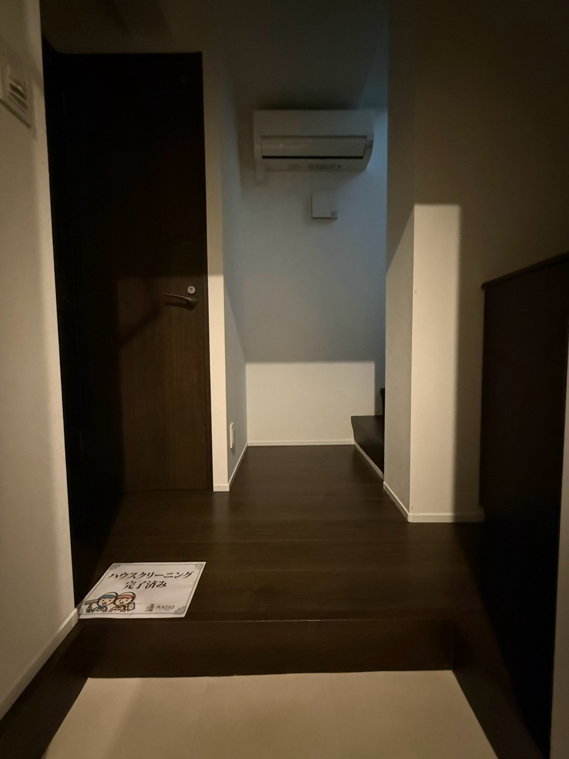 玄関　落ち着いた玄関です