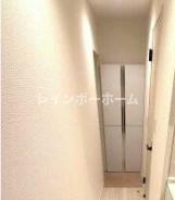 玄関　※別部屋参考写真