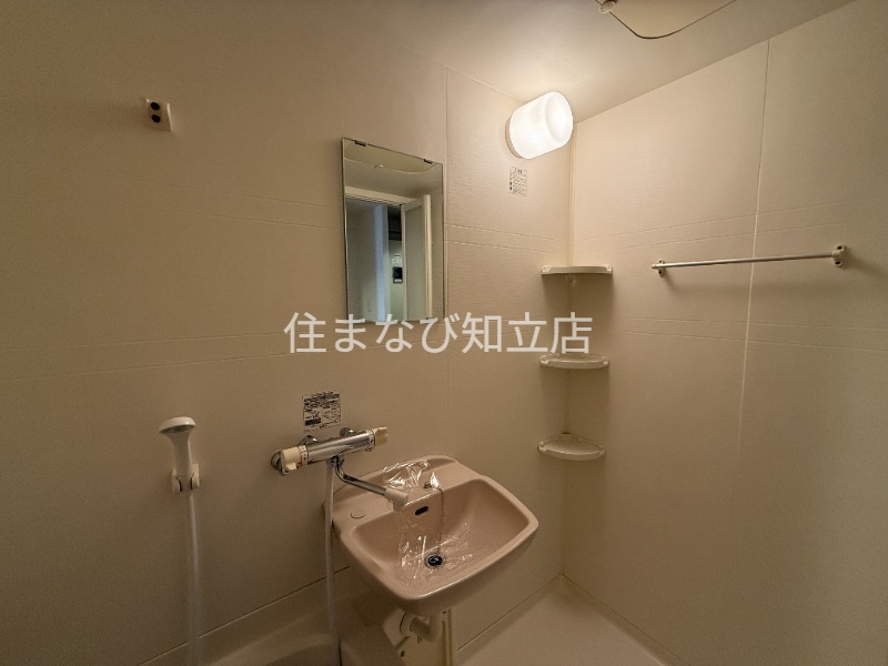 洗面設備　同型別部屋写真