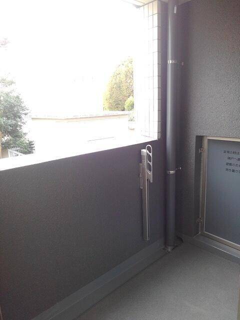 バルコニー　浴室乾燥機完備
