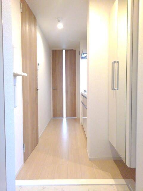 玄関　エアコン完備