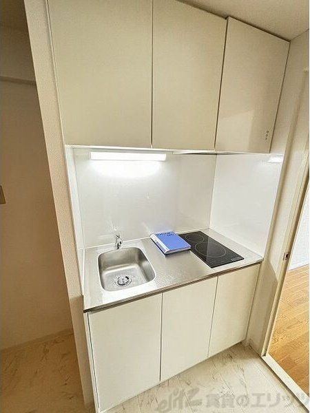 KM江坂のキッチン写真
