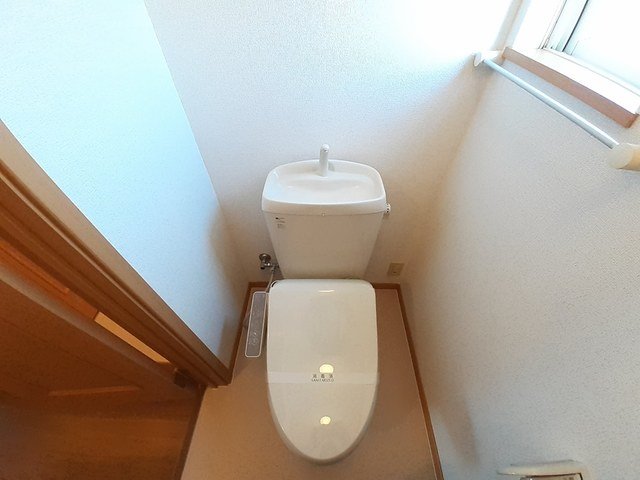 コーポ勢多II番館のトイレ写真