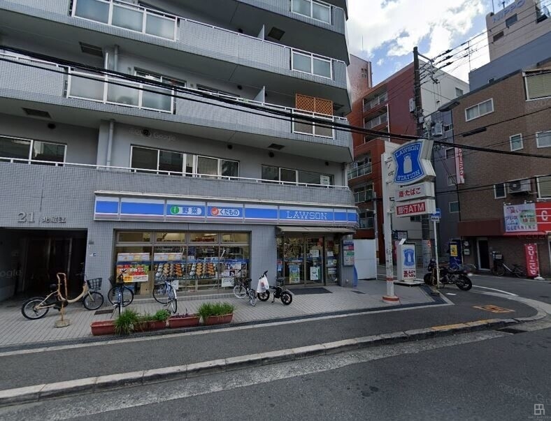 コンビニ　ローソン北堀江一丁目店（コンビニ）まで78m