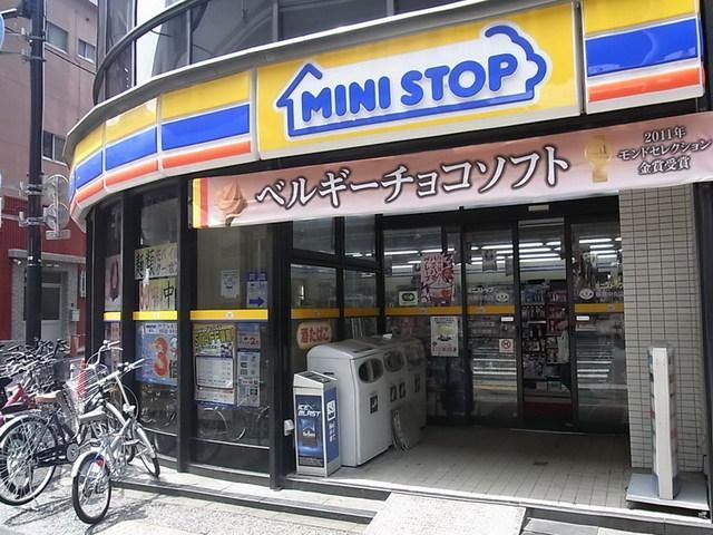 コンビニ　ミニストップ（コンビニ）まで257m