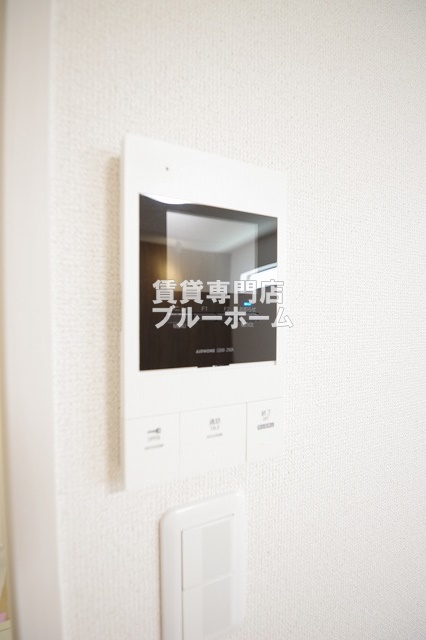 セキュリティ　モニター付きインターホン！