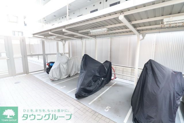 ルーブル川崎六番館の外観写真