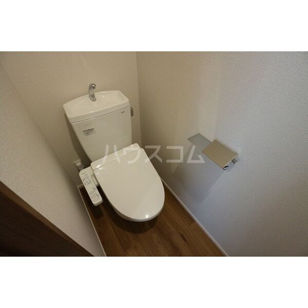 REGALEST平安通東のトイレ写真