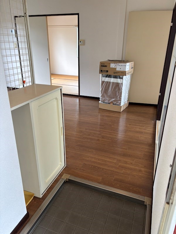 サンハイツ新井Eの玄関写真