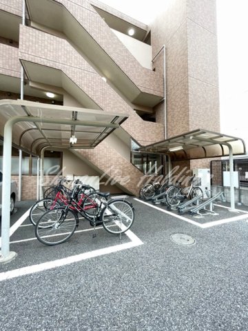 小田急江ノ島線 大和駅 徒歩5分 4階建 築20年の外観写真