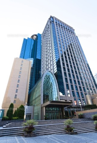 ショッピングセンター　新宿オークシティ（ショッピングセンター）まで385m