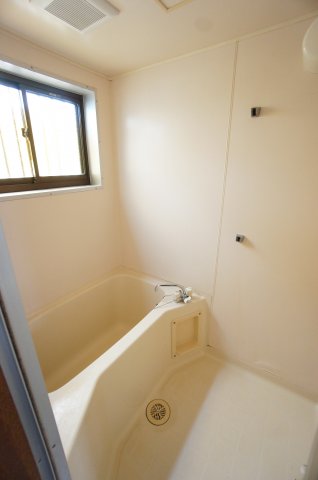 ＪＲ高崎線 新町駅 徒歩36分 1階建 築36年の風呂写真