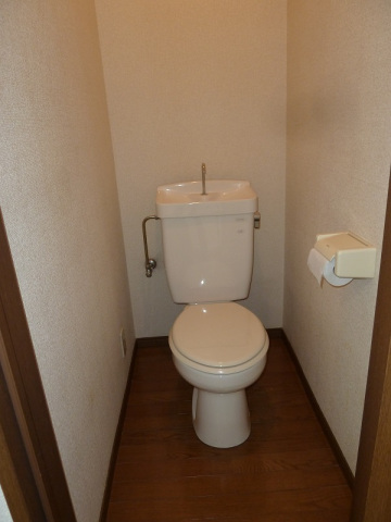 ポンドレックスのトイレ写真