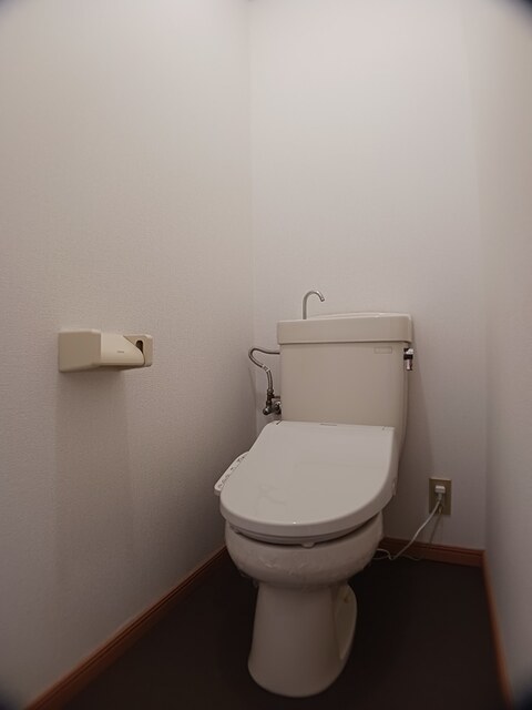 ＪＲ東海道本線 沼津駅 徒歩24分 2階建 築39年のトイレ写真
