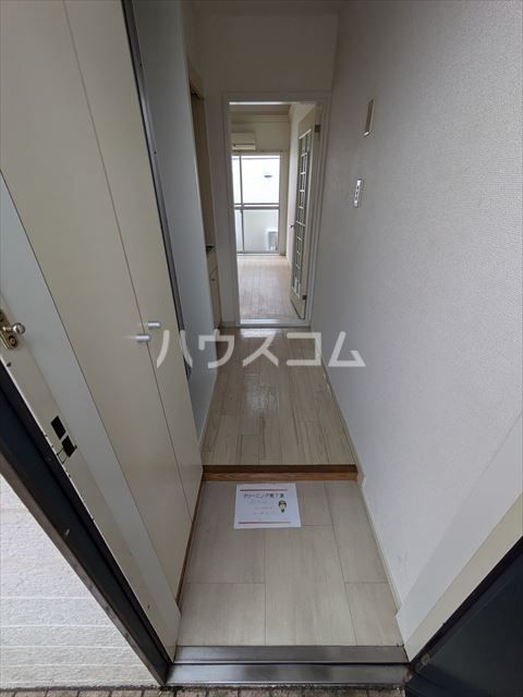 レオパレス武蔵浦和の玄関写真