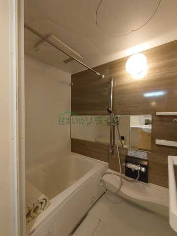 バス・シャワールーム　別部屋同タイプ部屋の参考写真となります。
